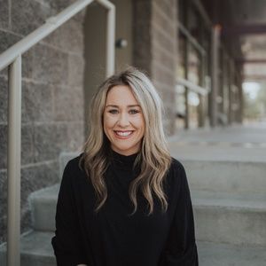 Meet your Posher, Liz